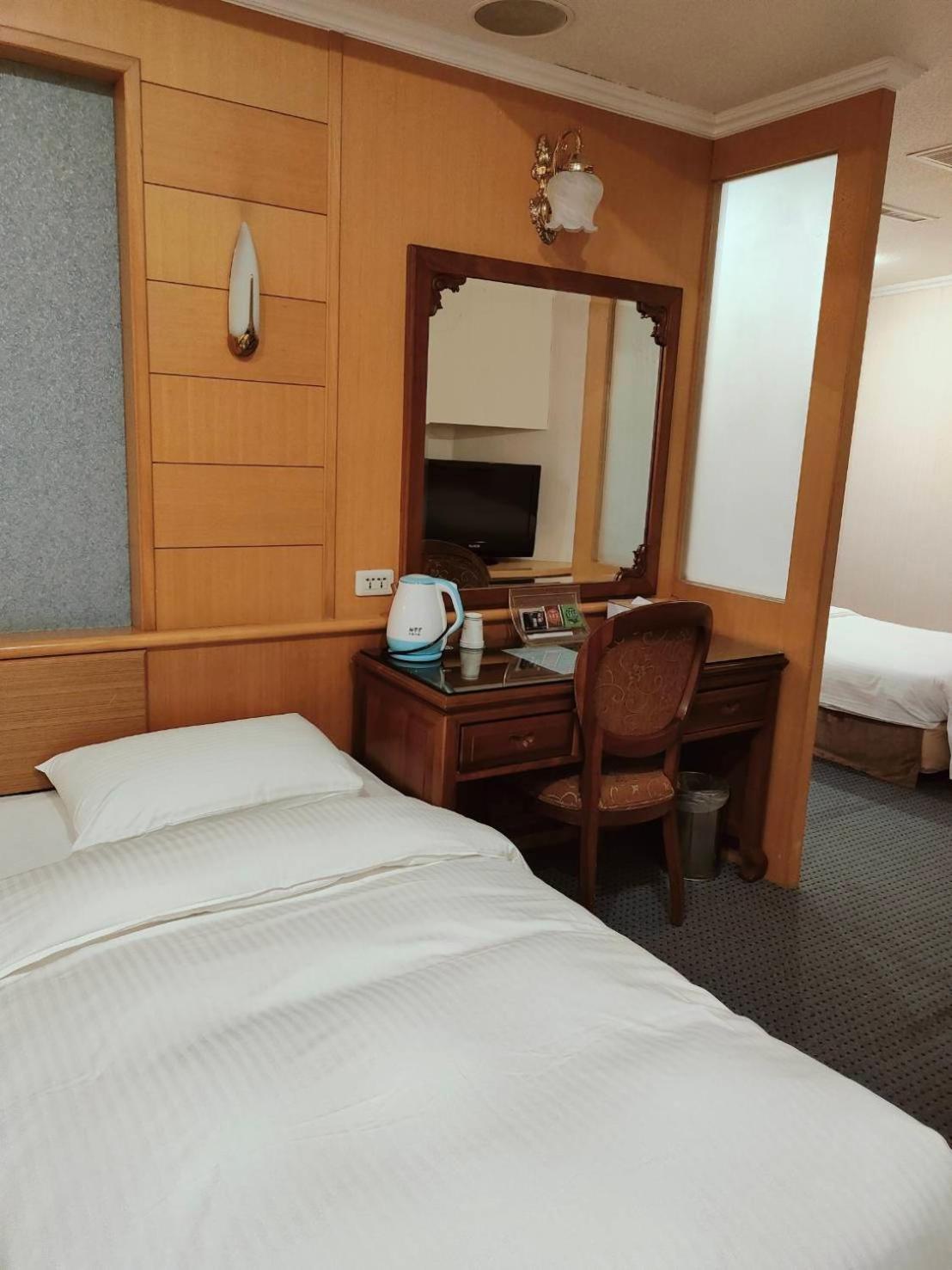 Champion Hotel Đài Bắc Ngoại thất bức ảnh